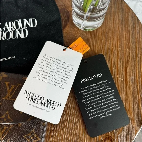 Louis Vuitton Emilie Wallet with Pink Lining and Accents - Picture 12 of 16